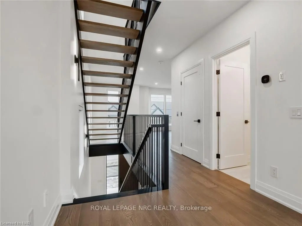 153G Port Robinson Road, #13