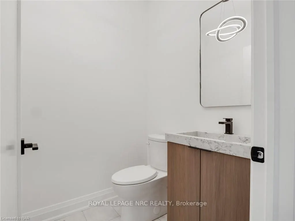 153G Port Robinson Road, #13