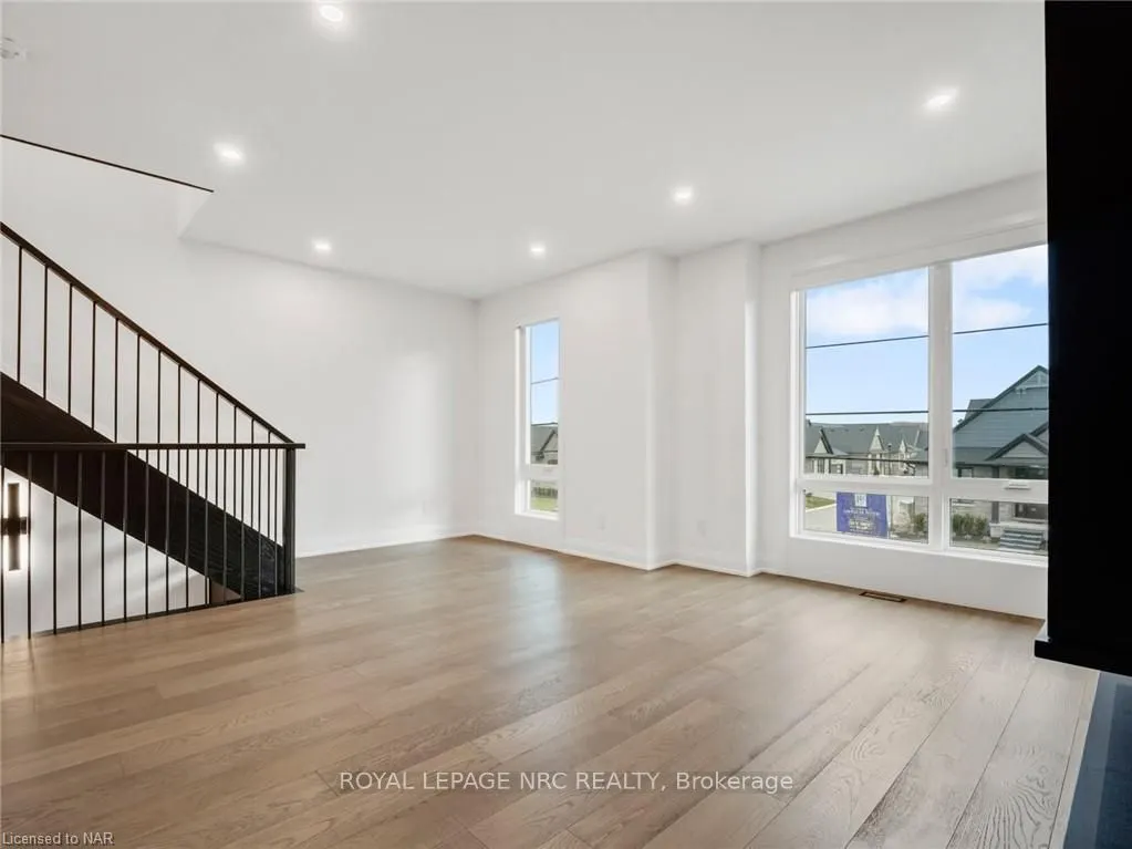 153G Port Robinson Road, #13