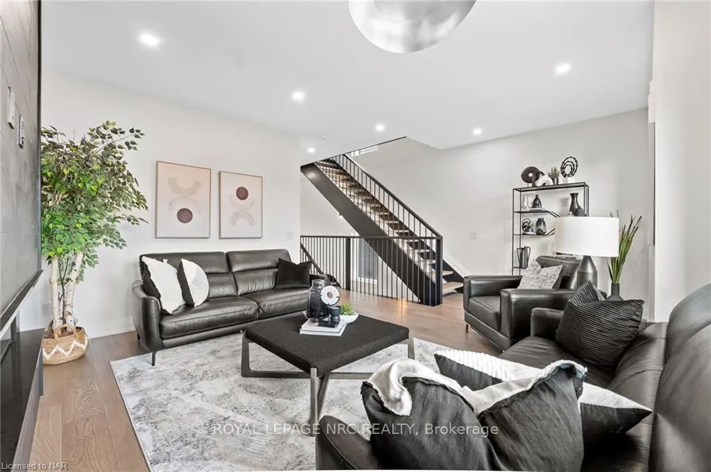 151 G PORT ROBINSON Road, #Call LBO