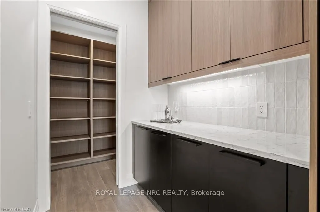 151 G PORT ROBINSON Road, #Call LBO