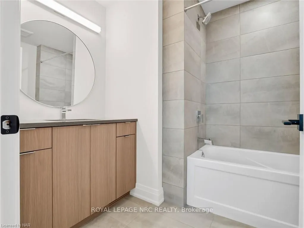 151 G PORT ROBINSON Road, #Call LBO