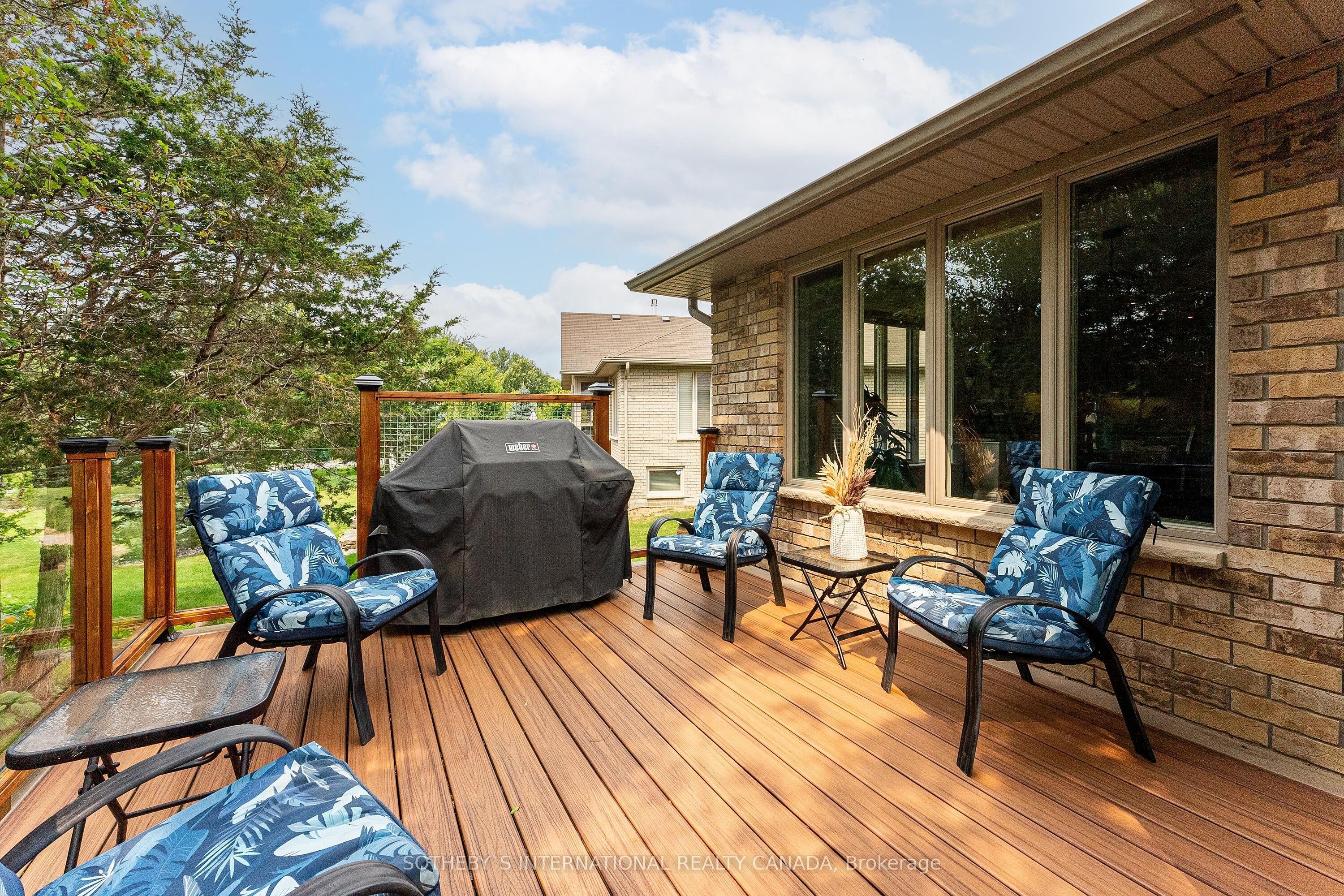 33 South Harbour Drive