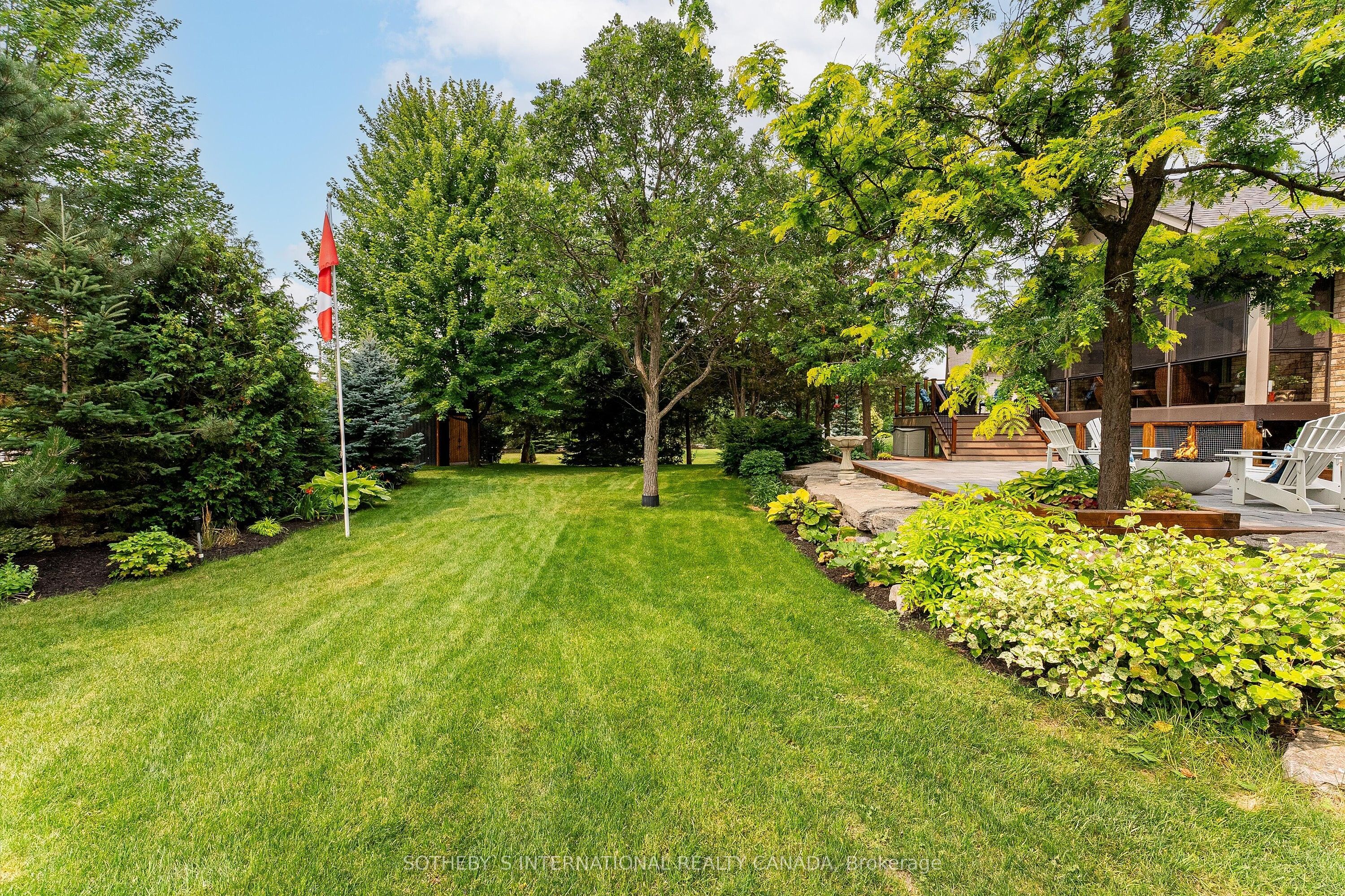 33 South Harbour Drive