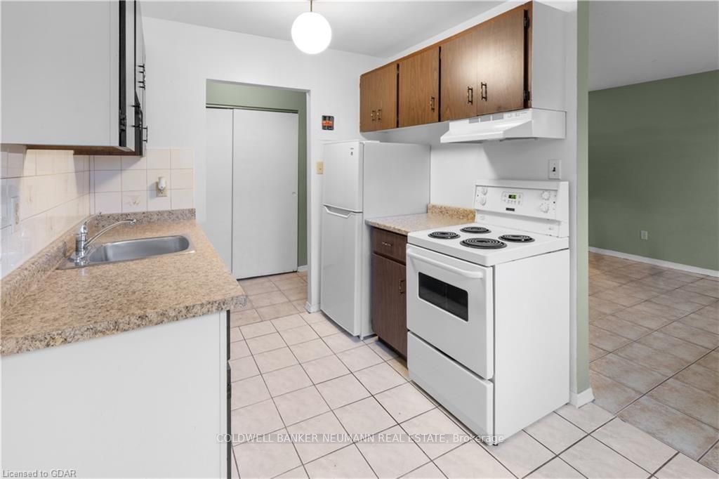 8 Delaware Avenue #3