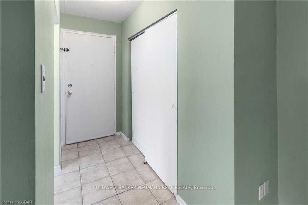 8 Delaware Avenue #3