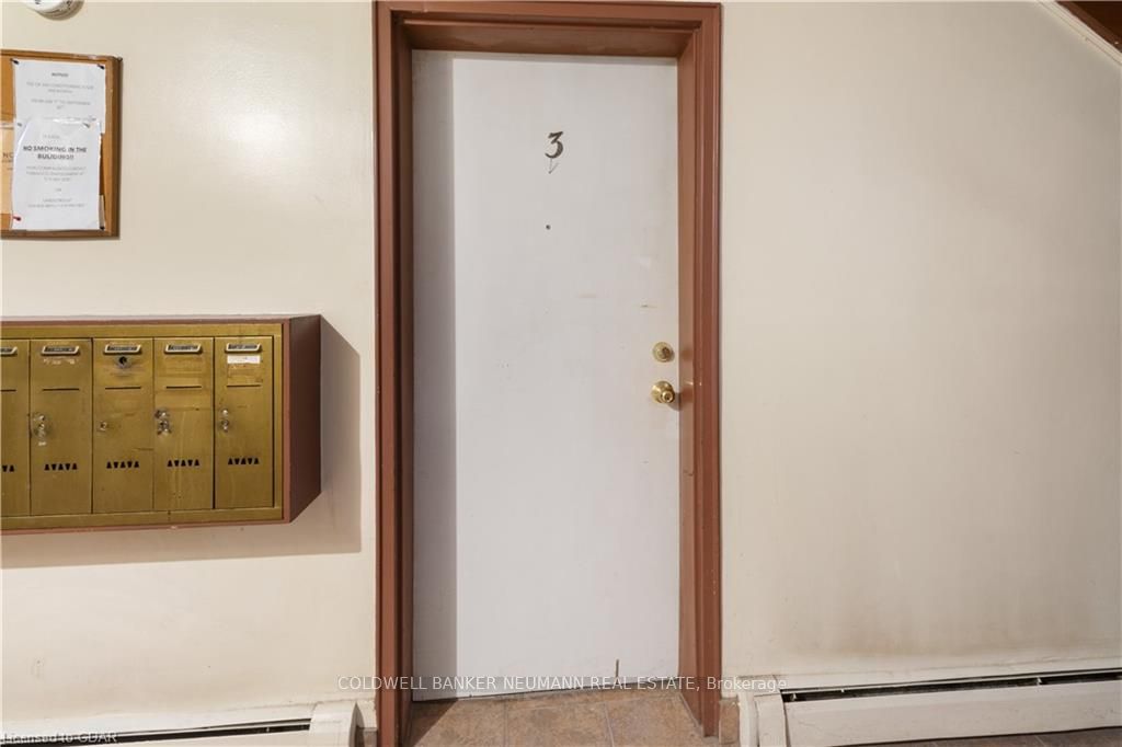 8 Delaware Avenue #3