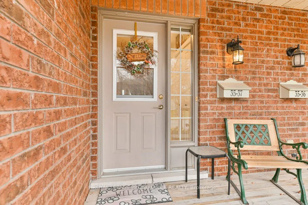 35 Albion Street, #37