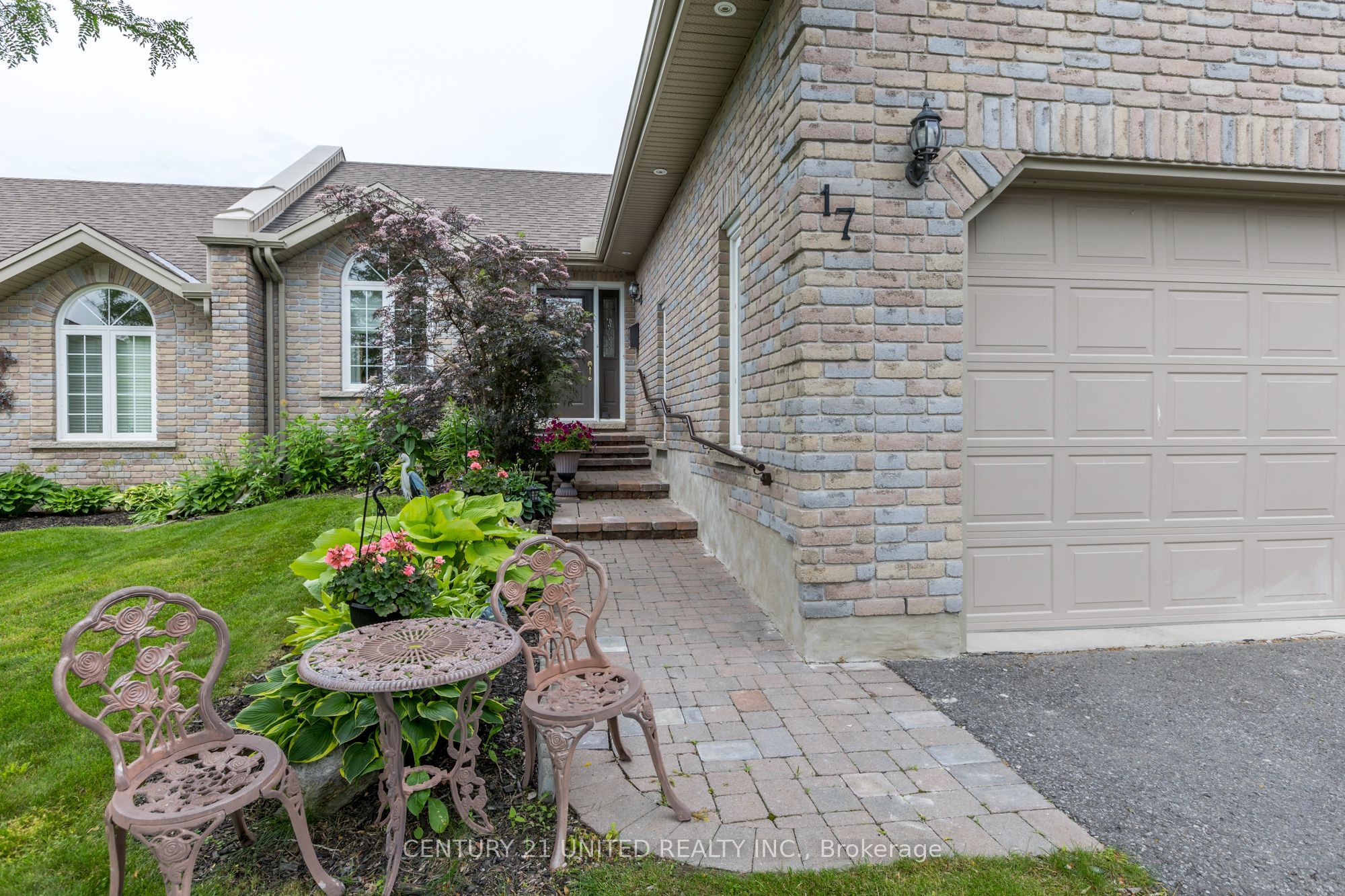 301 Carnegie Avenue, #17