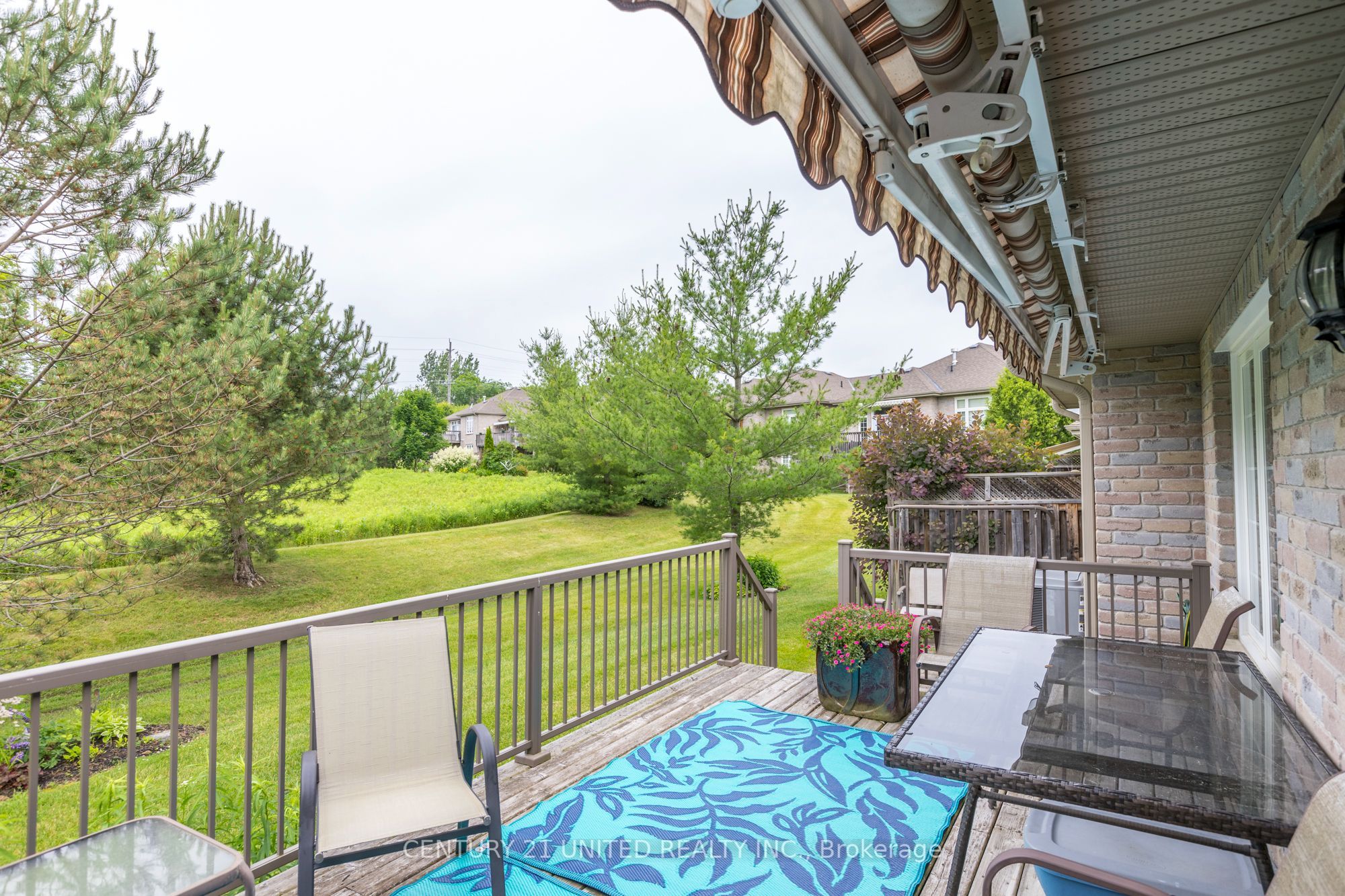 301 Carnegie Avenue, #17