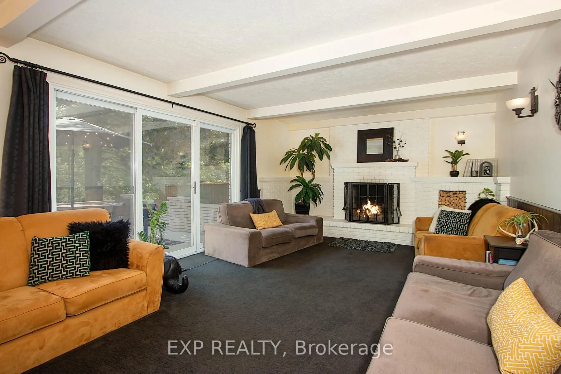 25 Demeyere Avenue