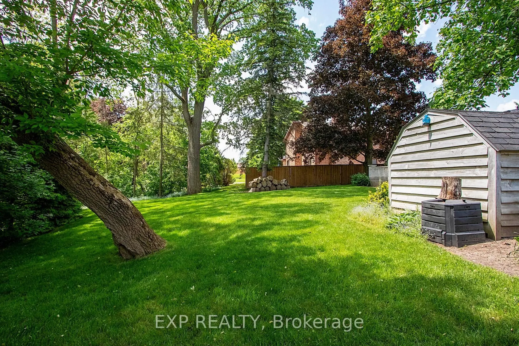 25 Demeyere Avenue