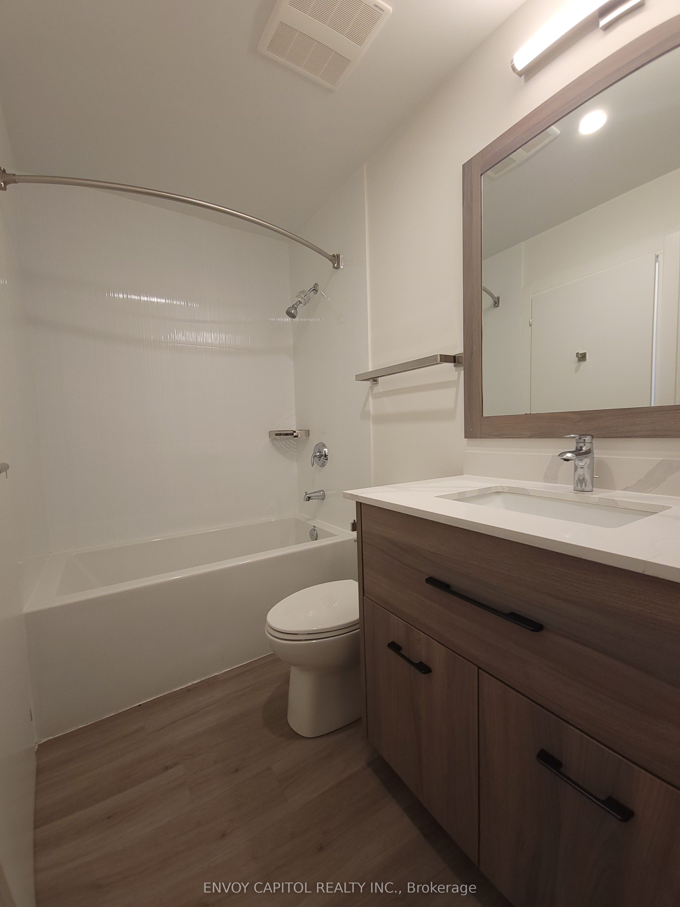 49 Walnut Street S, #1602