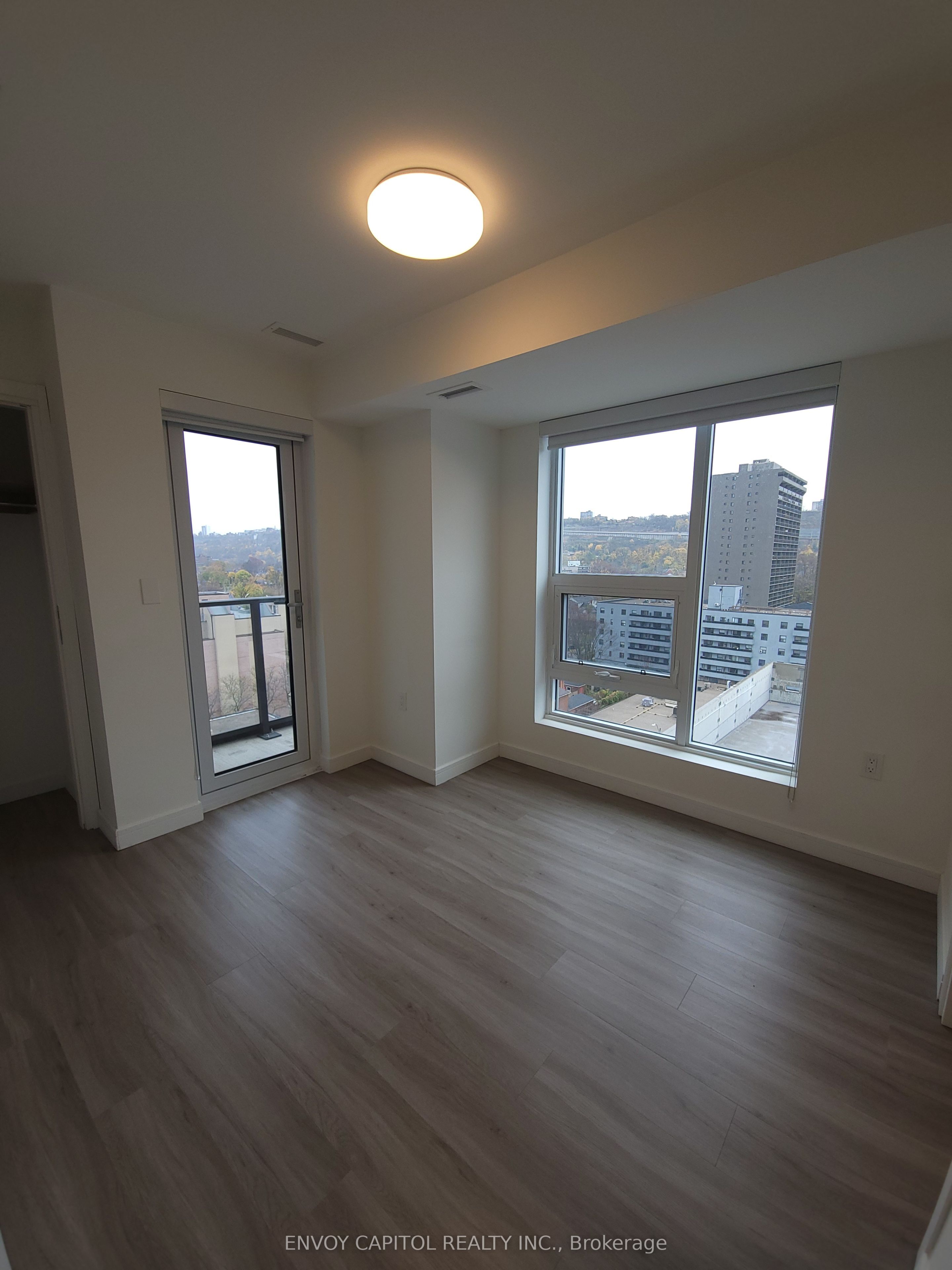 49 Walnut Street S, #1602