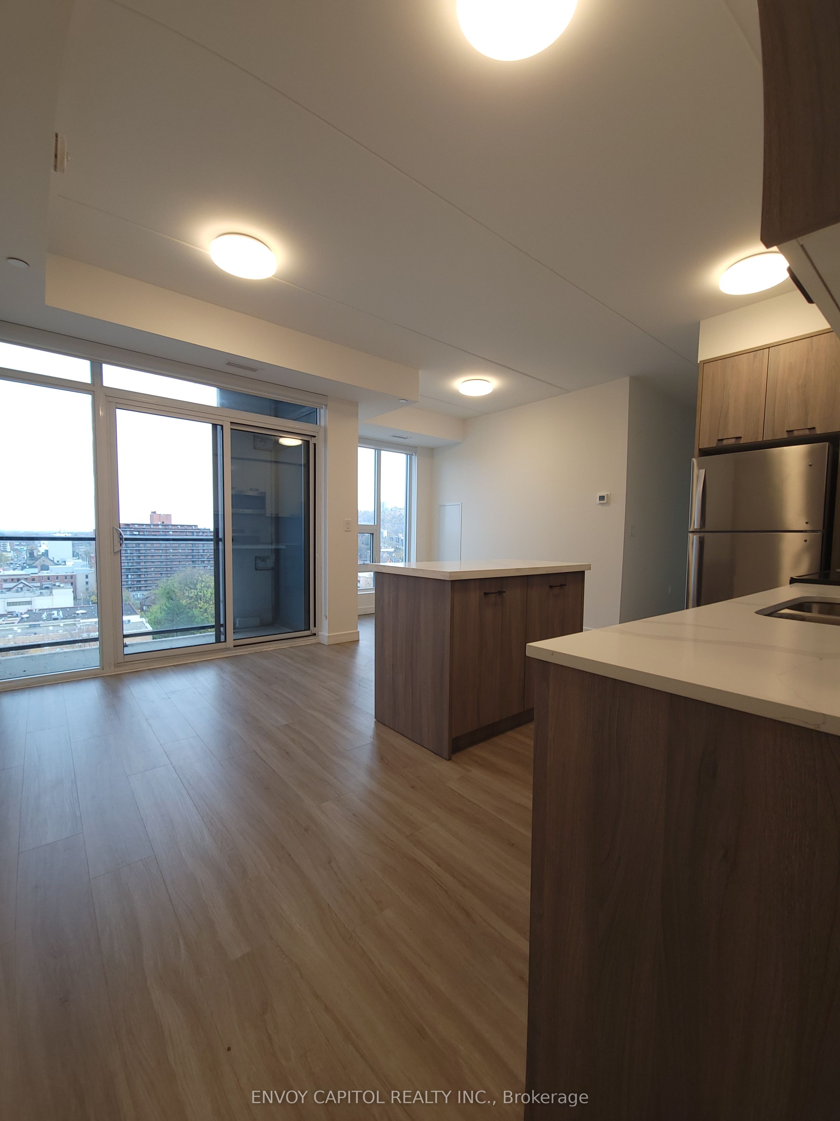 49 Walnut Street S, #1602