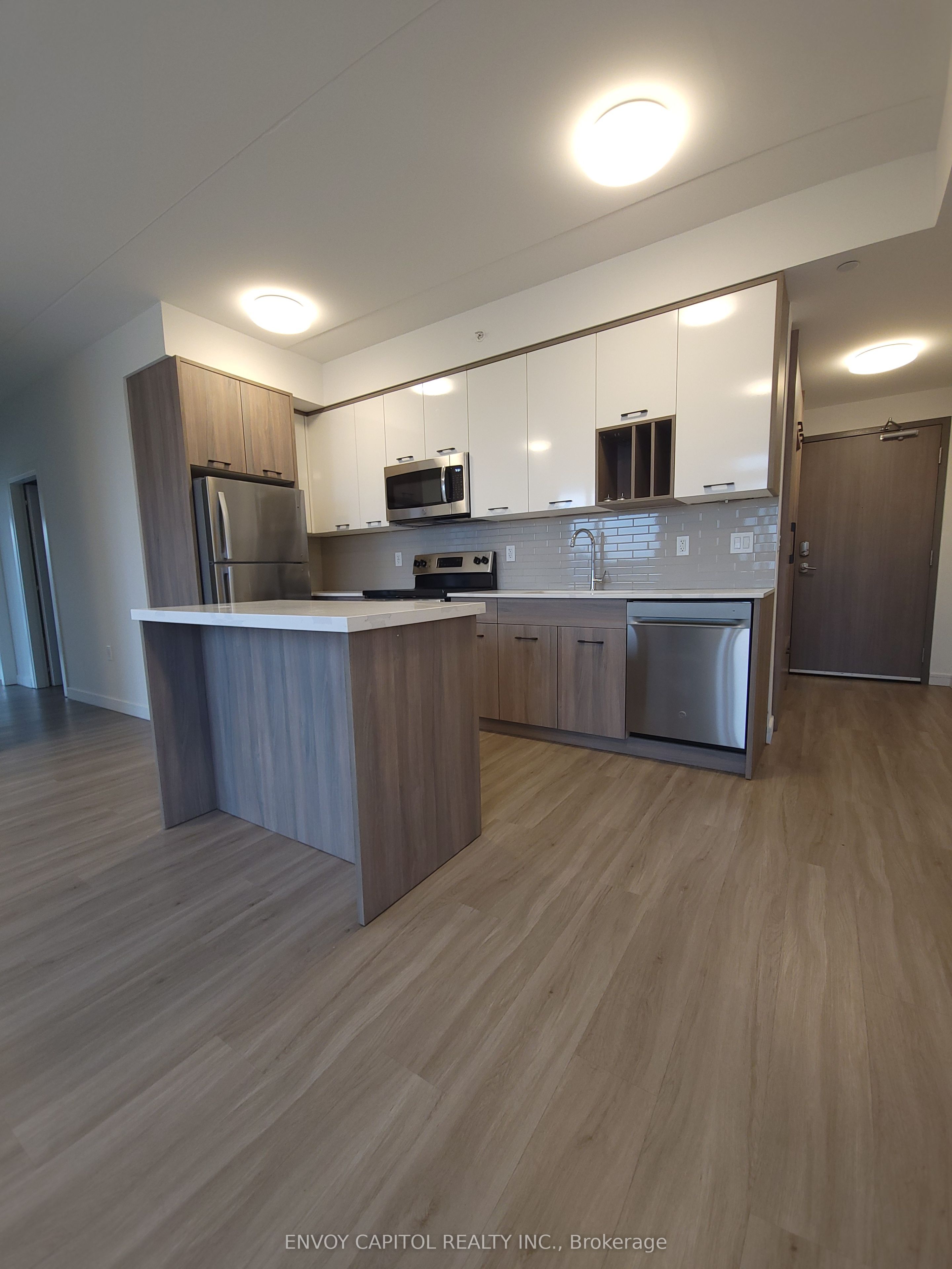 49 Walnut Street S, #1602