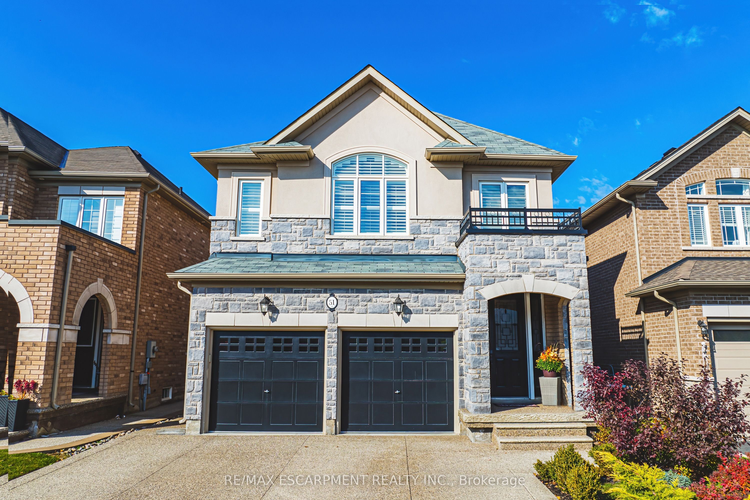 51 Narbonne Crescent