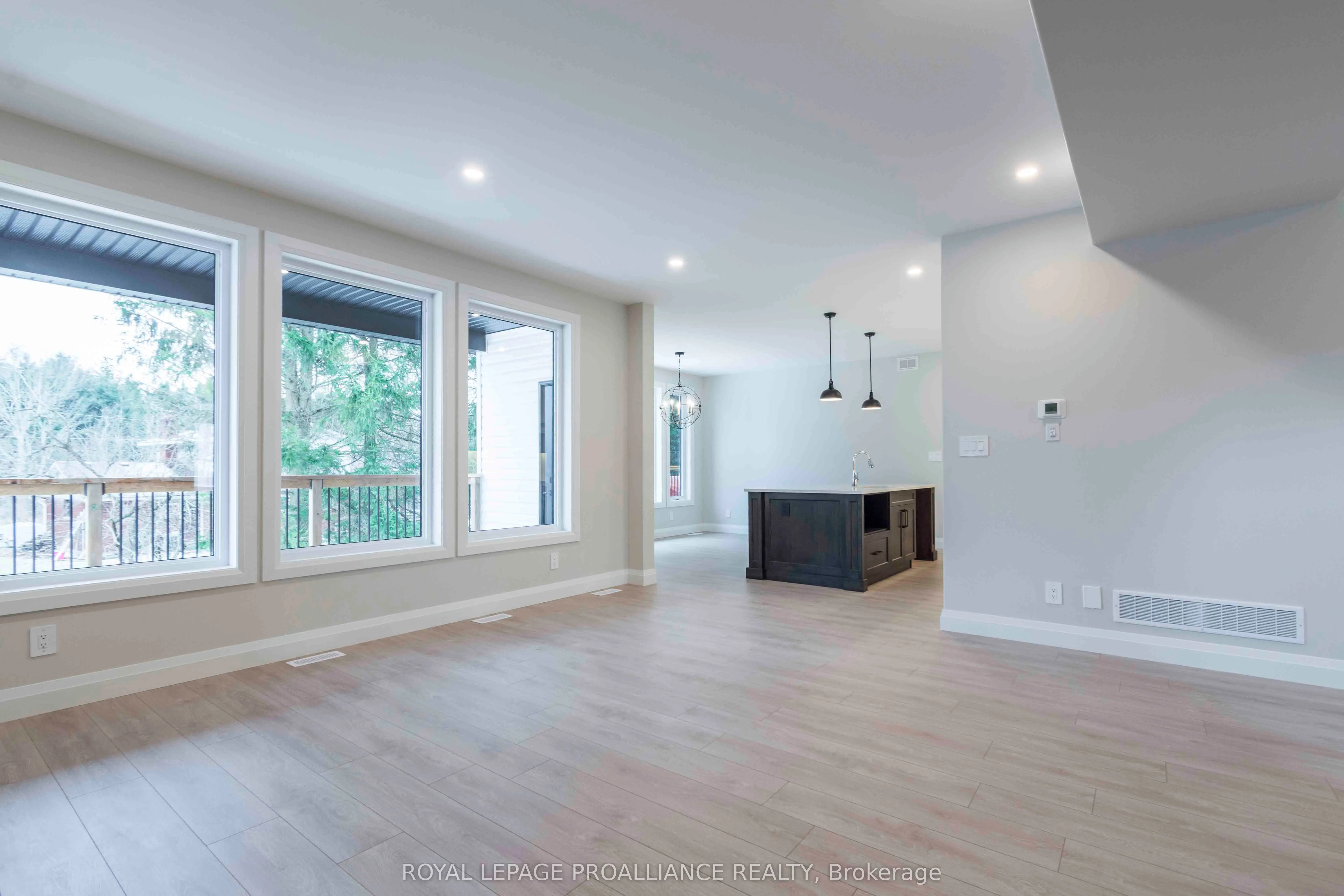 2 Mackenzie John Crescent