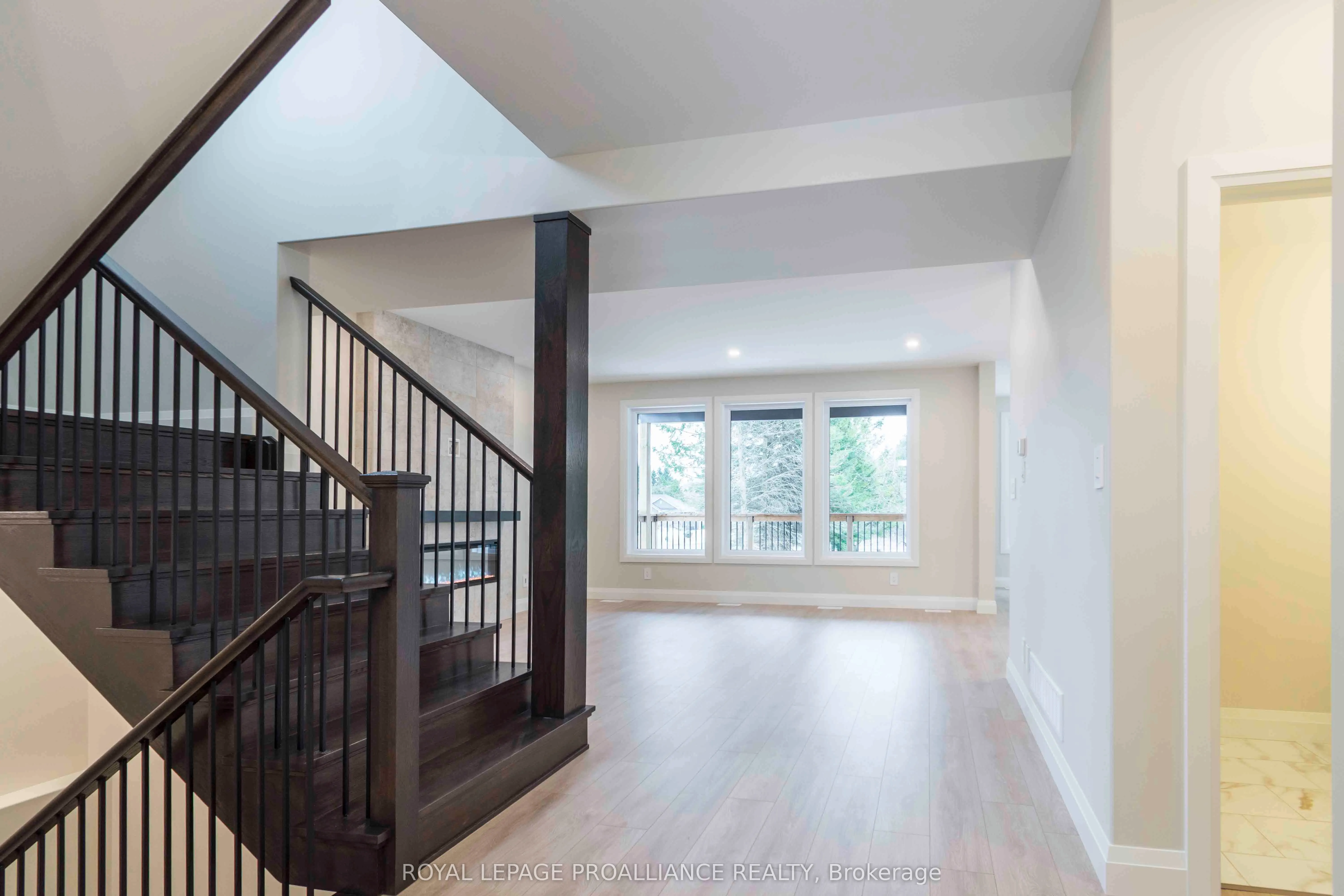 2 Mackenzie John Crescent