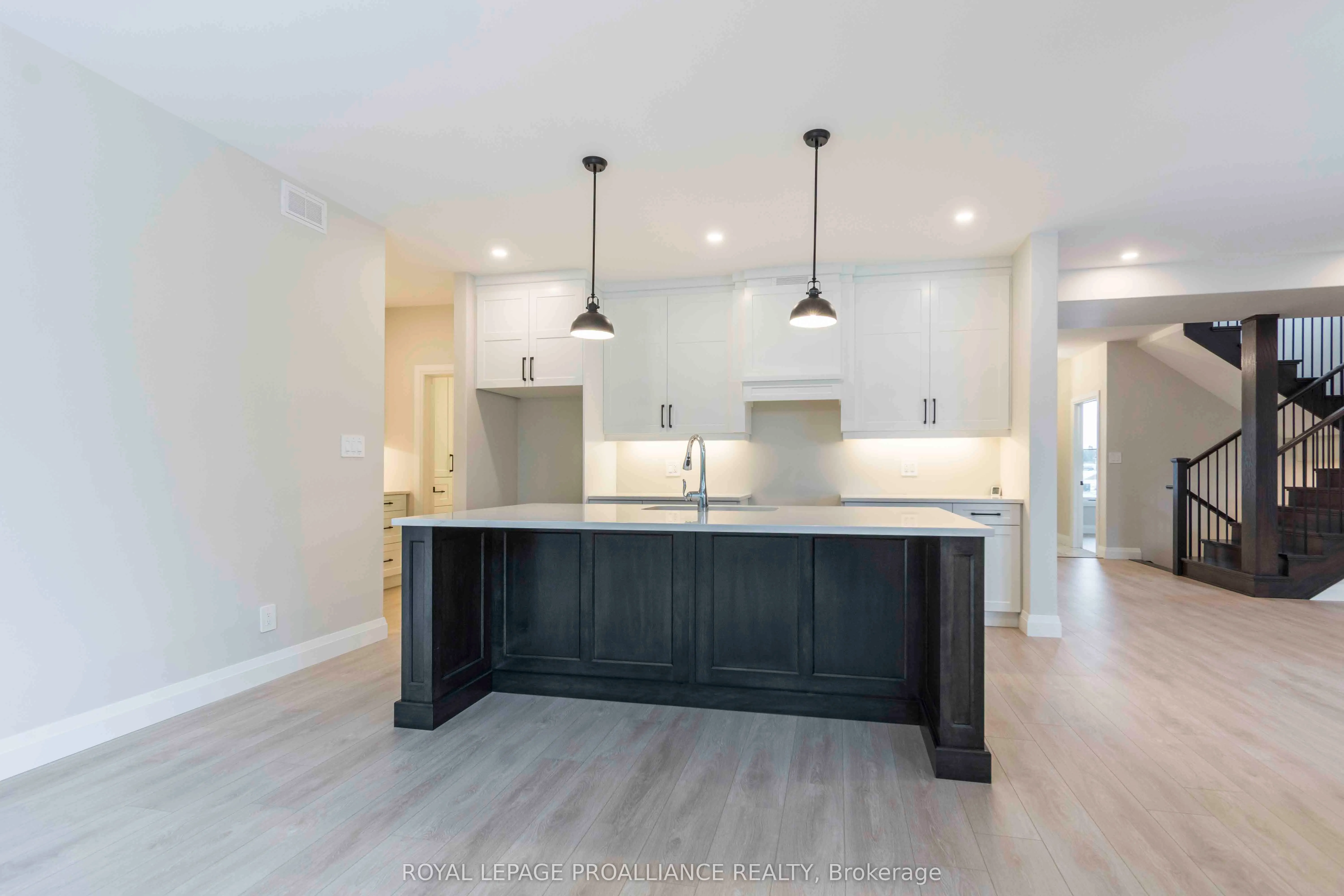 2 Mackenzie John Crescent