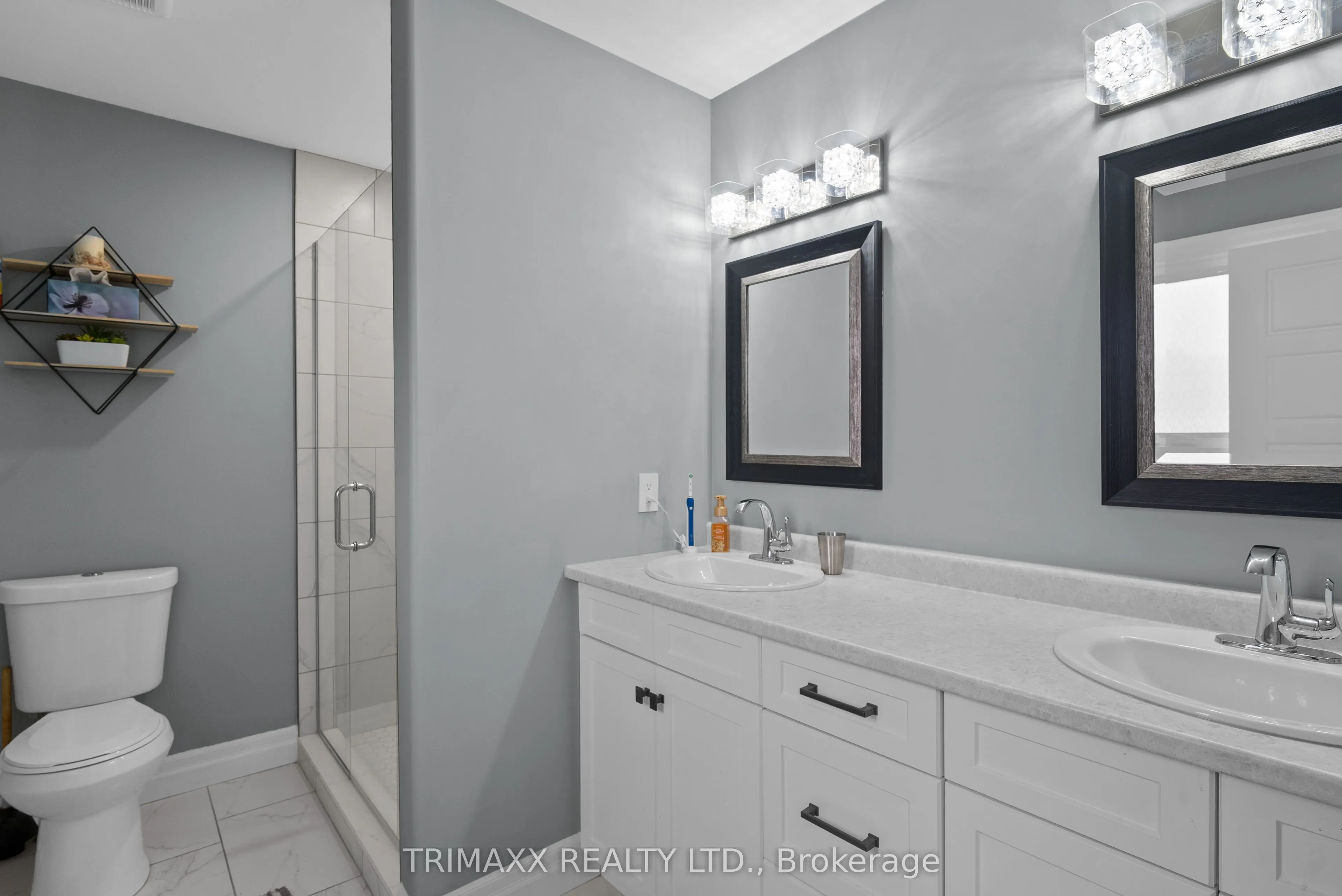 31 Thames Springs Crescent