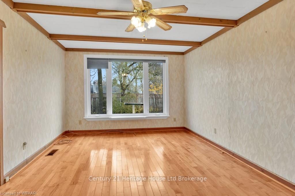 3 PARKSIDE Drive