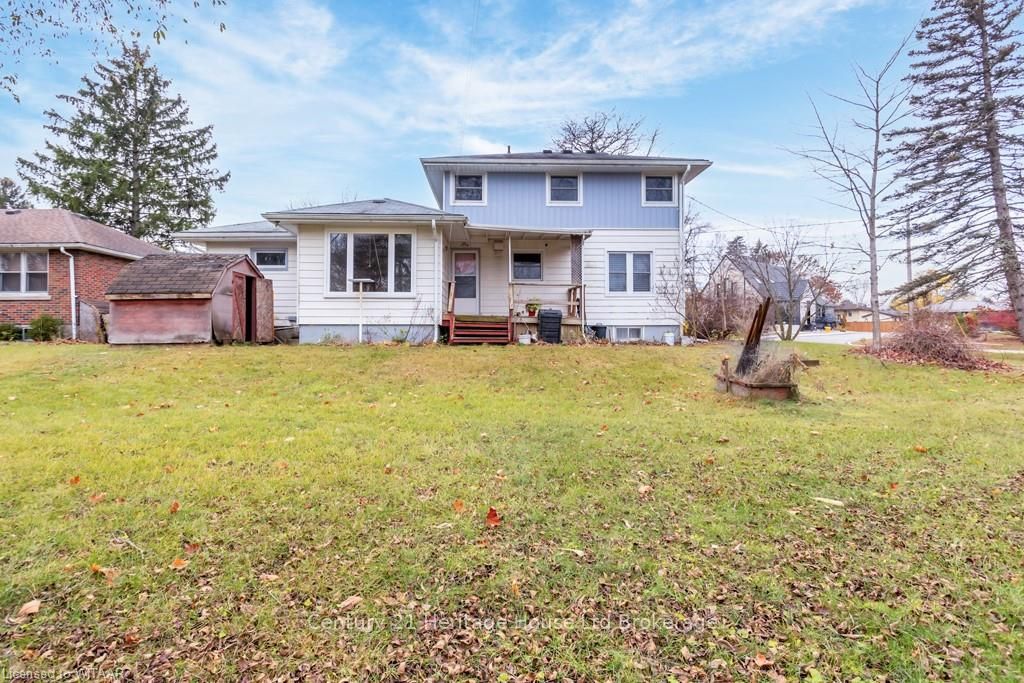 3 PARKSIDE Drive