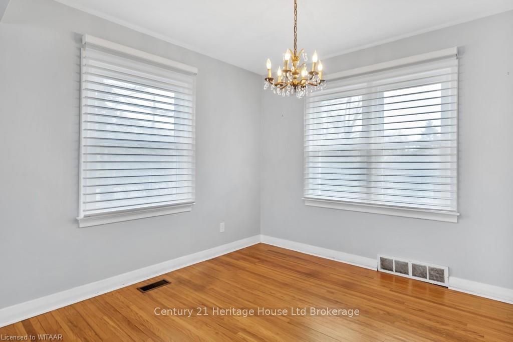 3 PARKSIDE Drive
