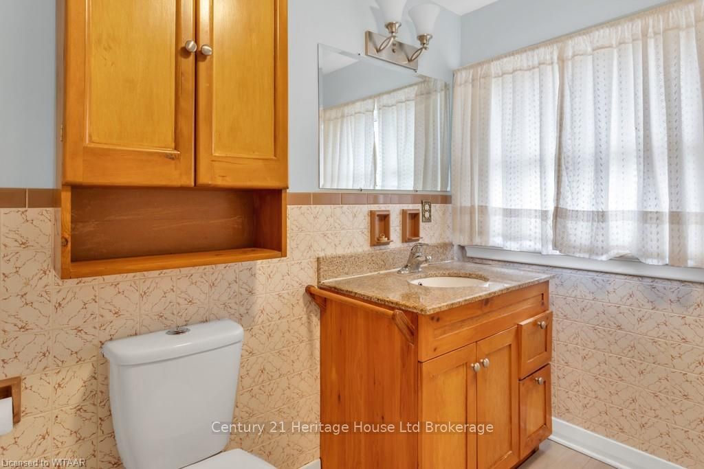 3 PARKSIDE Drive