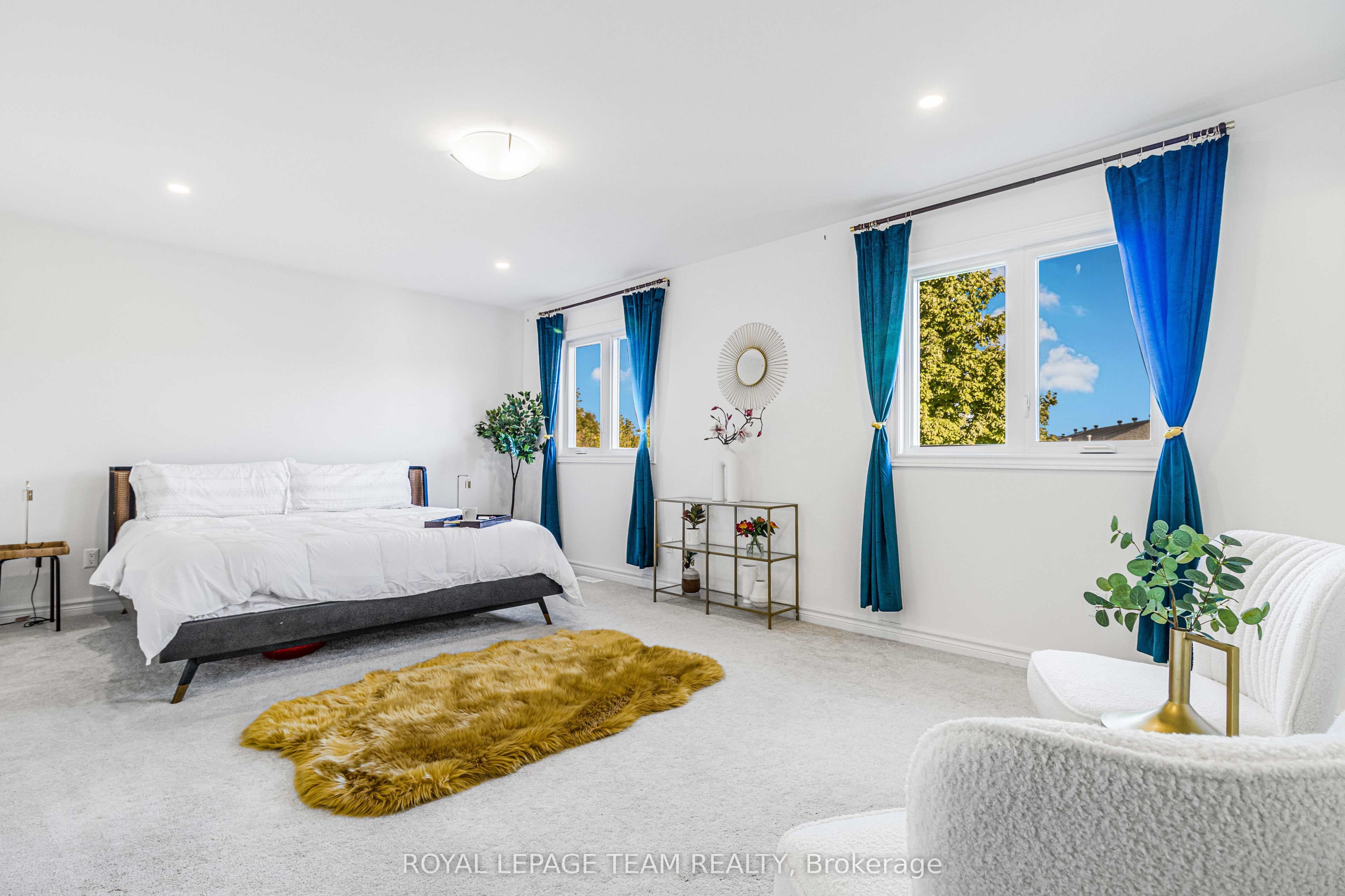 28 SEABERT Drive