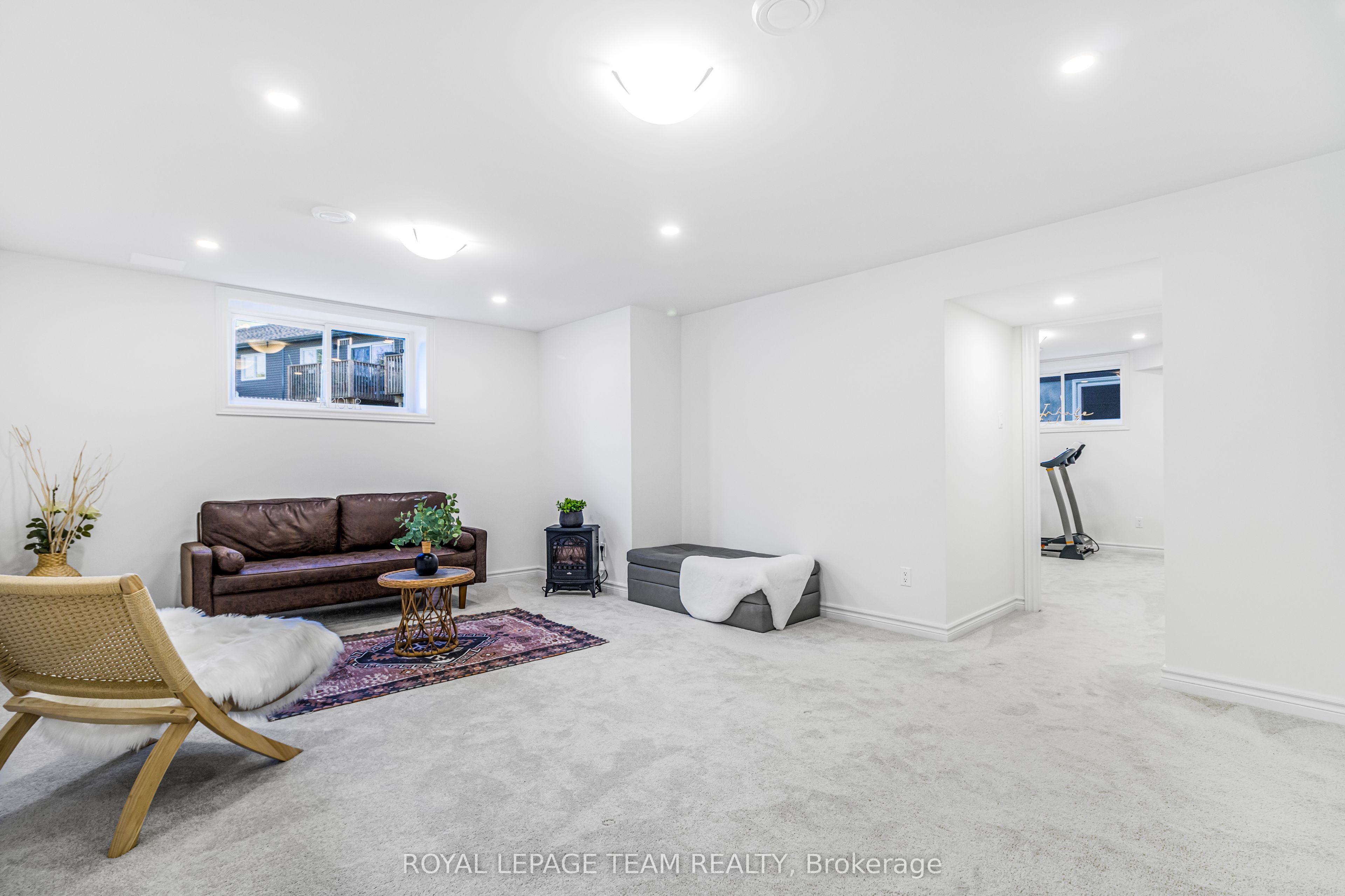 28 SEABERT Drive