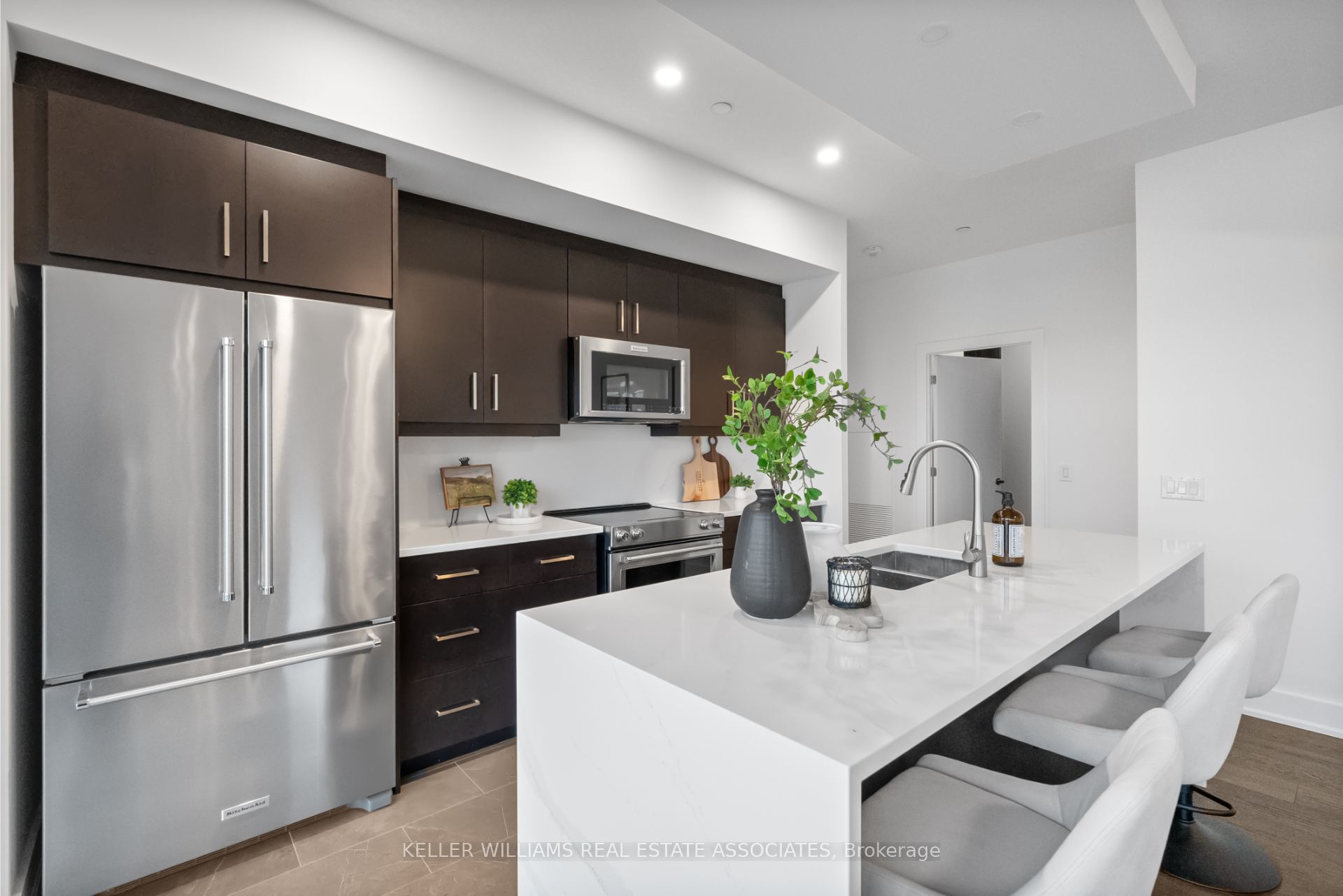 1880 Gordon Street #1304