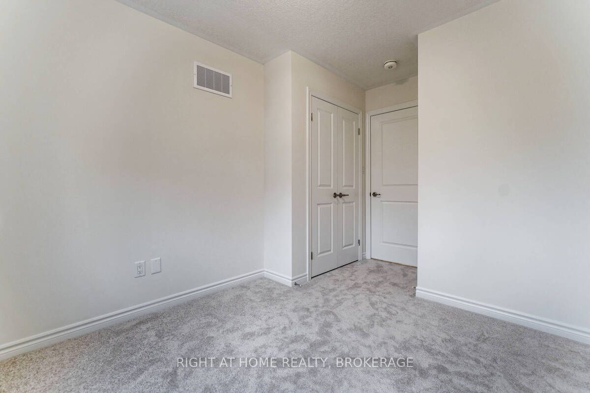 515 Garner Road W, #15