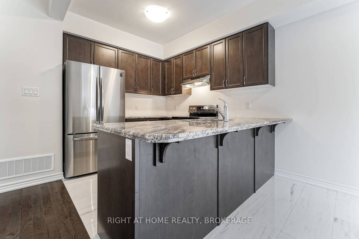 515 Garner Road W, #15