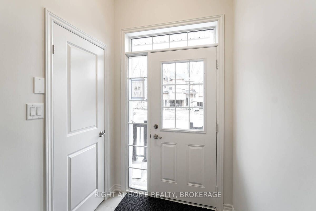 515 Garner Road W, #15