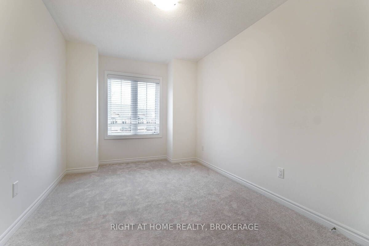 515 Garner Road W, #15