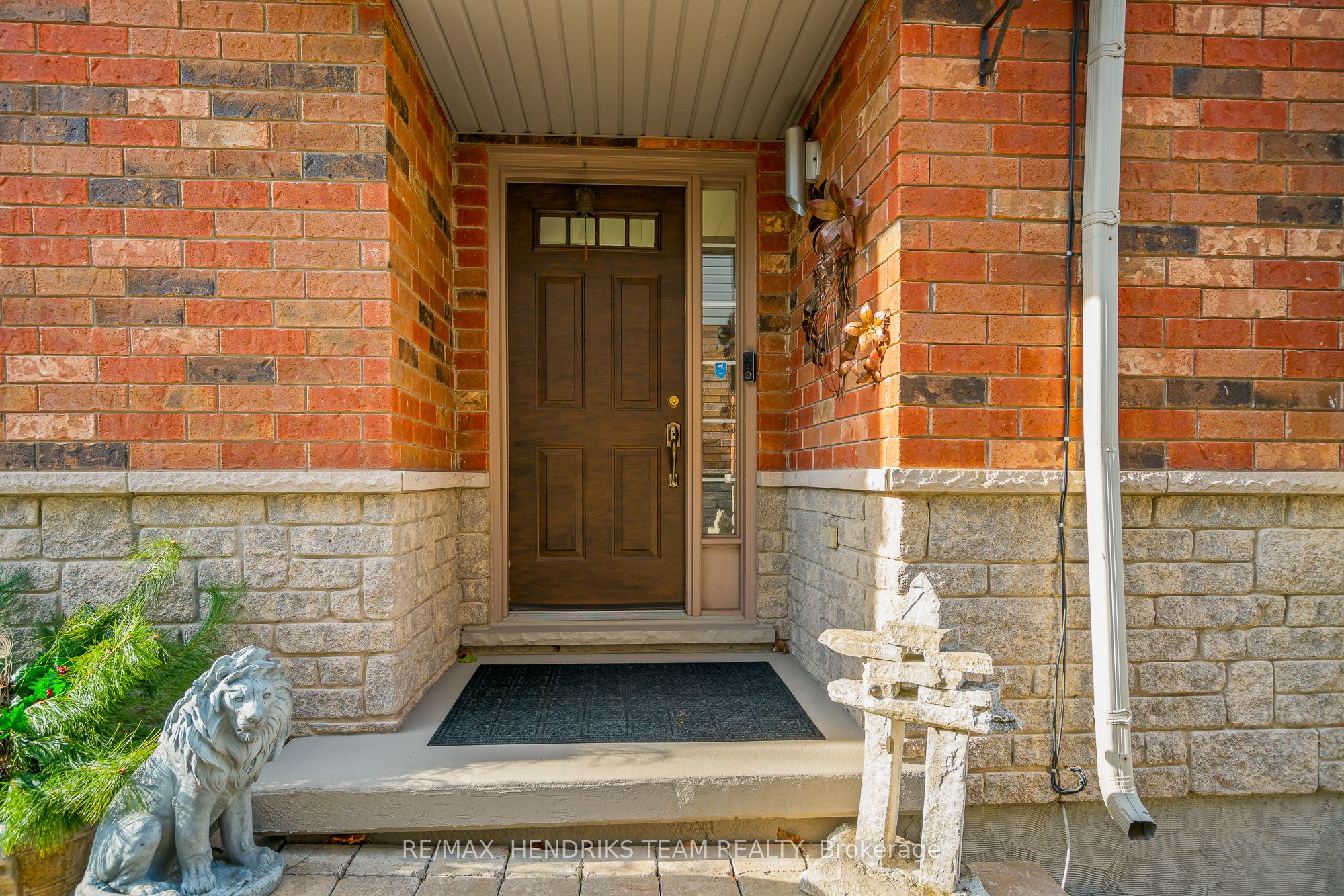 28 Elderberry Avenue