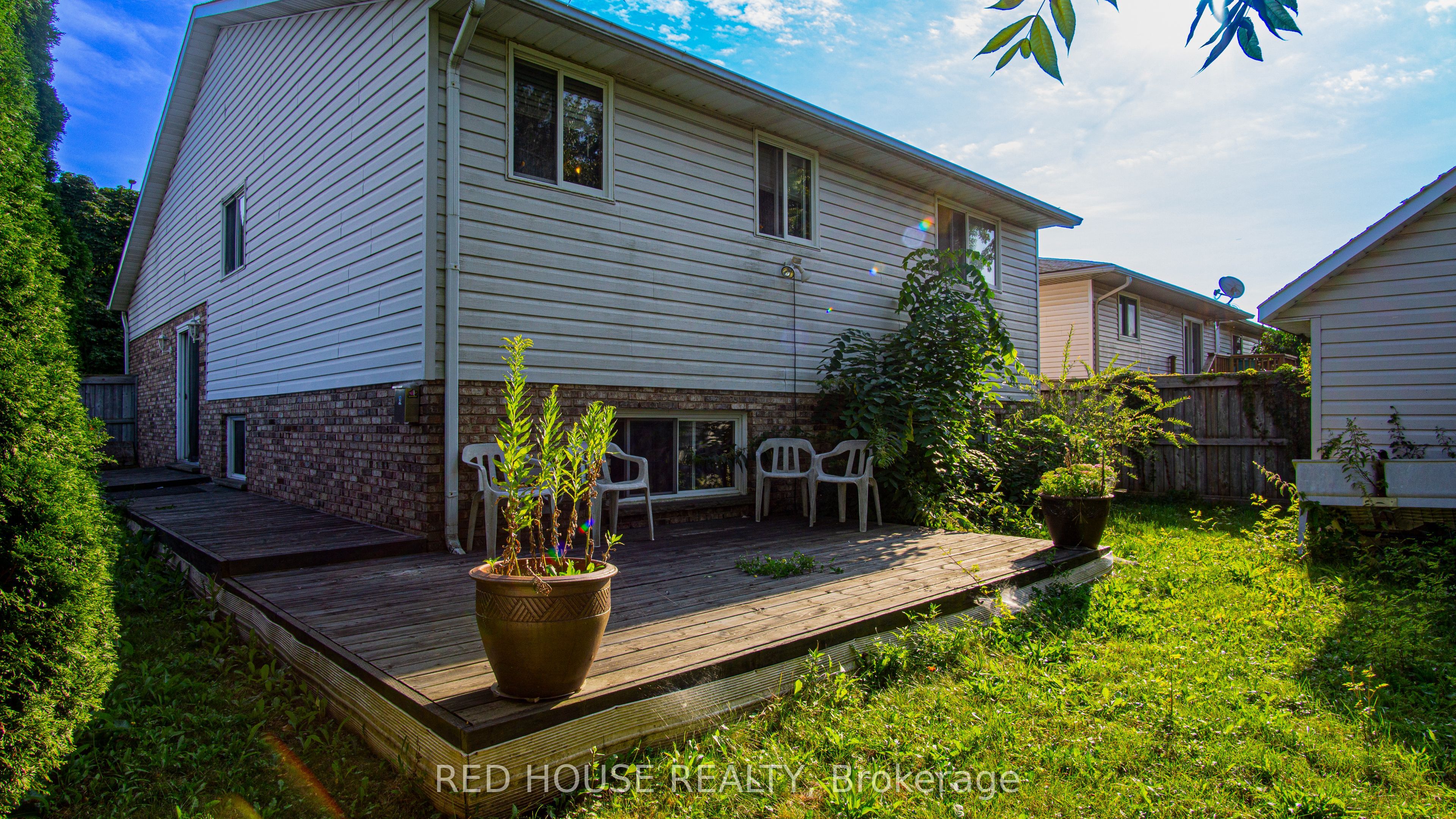 4 Eastwood Drive