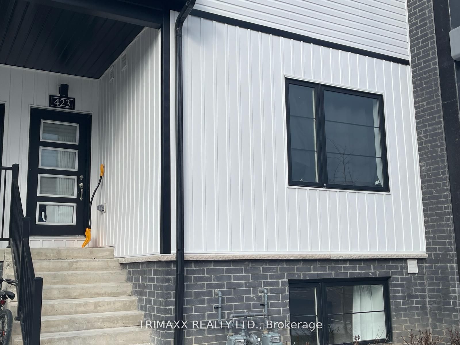 4263 Fourth Avenue, #423