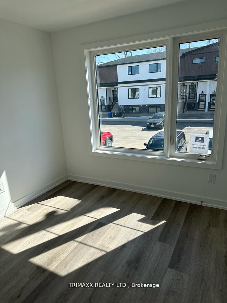 4263 Fourth Avenue, #423