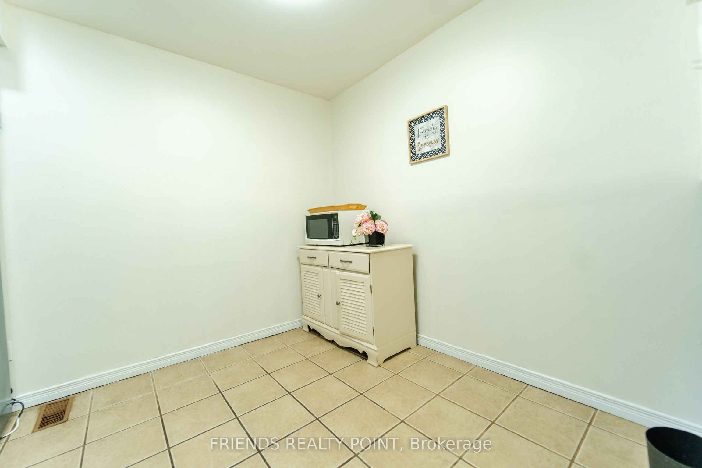 80 Churchill Street, #22