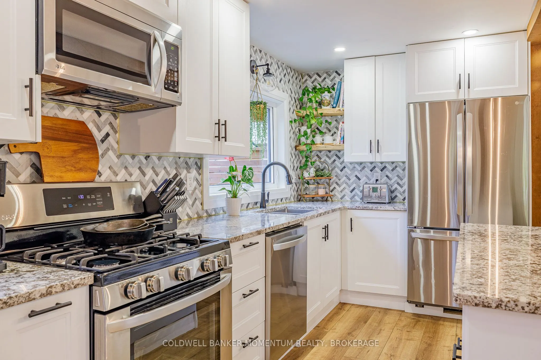 10A BETTS Avenue