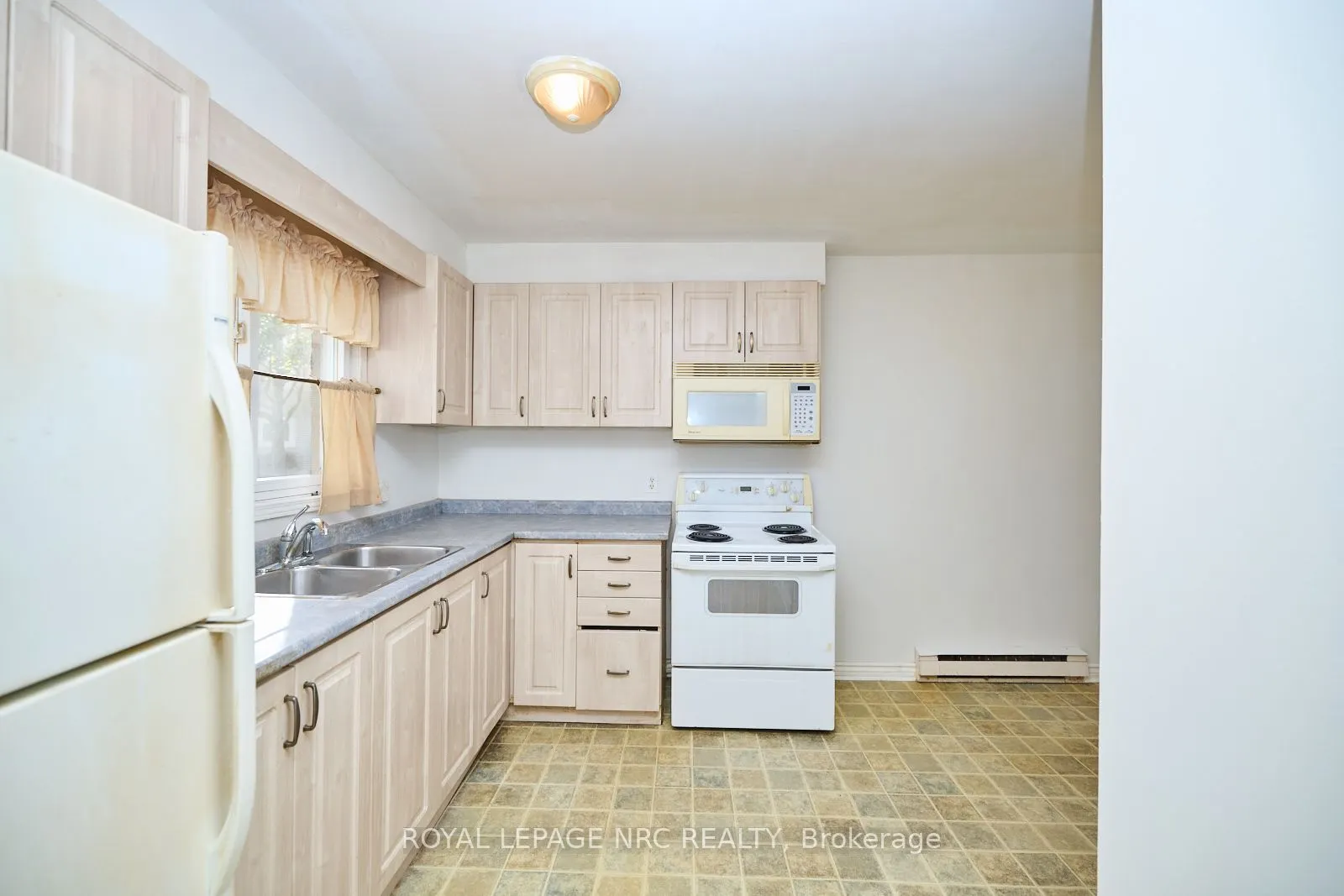 38 ELMA Street, #2