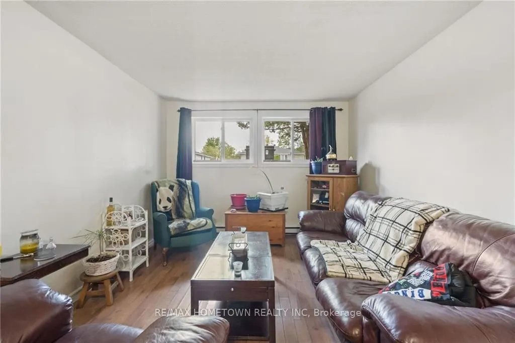 819 Macodrum Drive #1