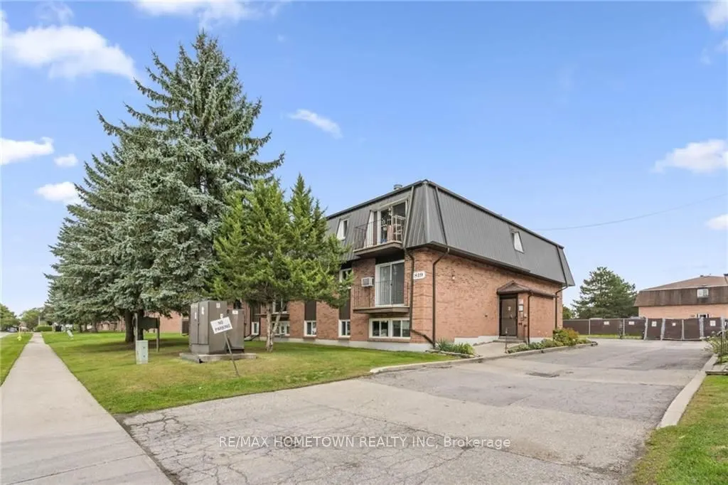 819 Macodrum Drive #1