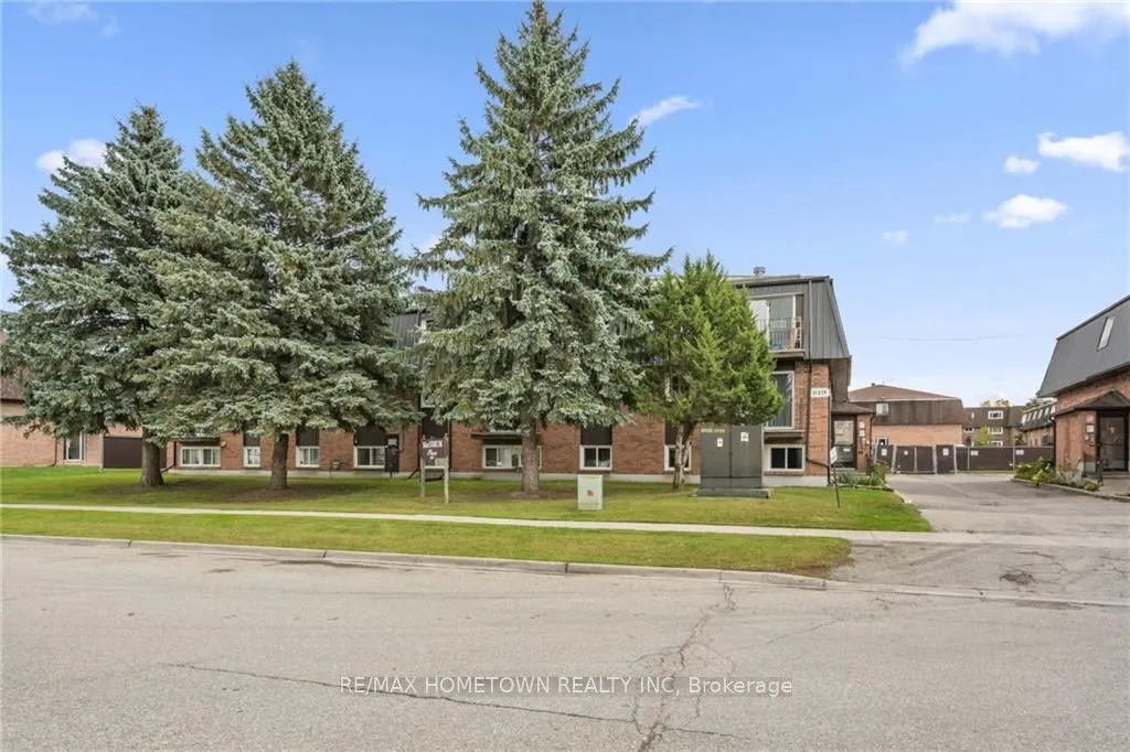 819 Macodrum Drive #1