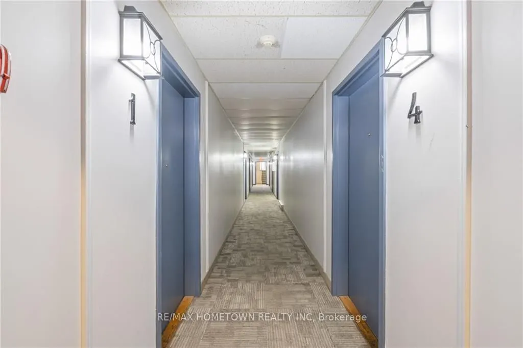 819 Macodrum Drive #1