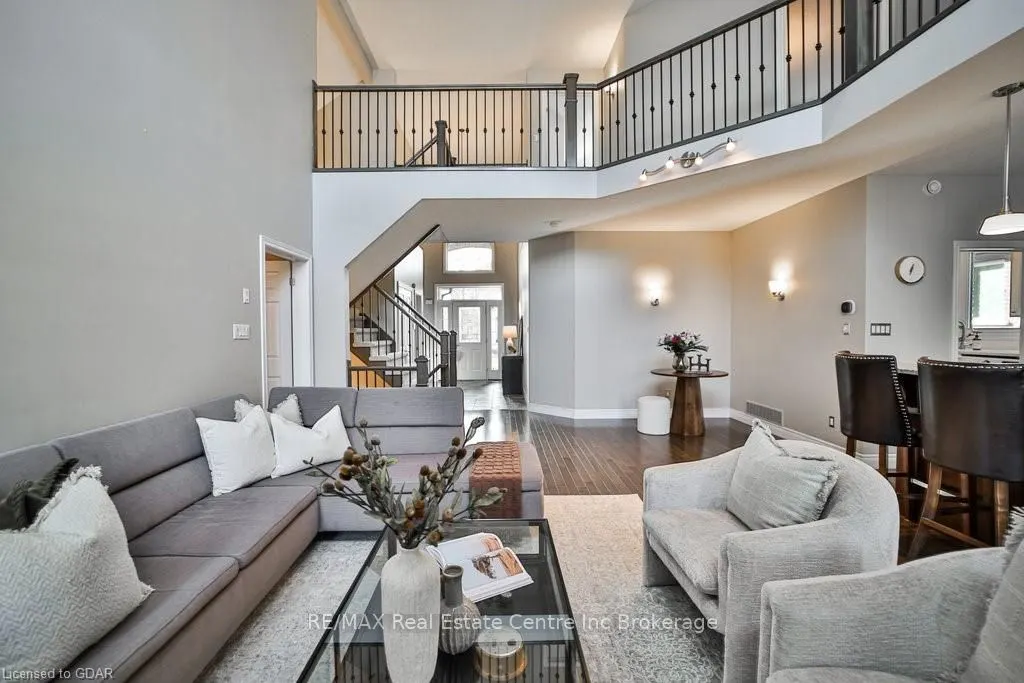 10 BRIGHT Lane
