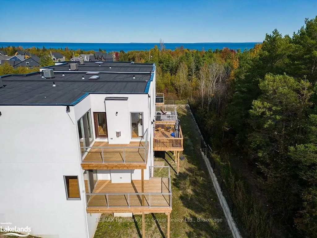 23 WATERVIEW Lane