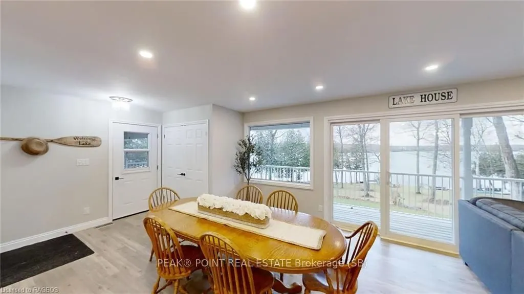 298 FRANCIS Drive